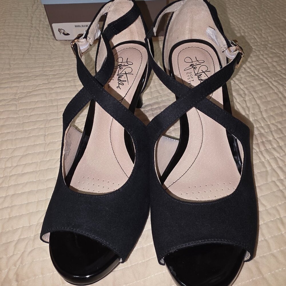 Lifestride Peep toe Pumps